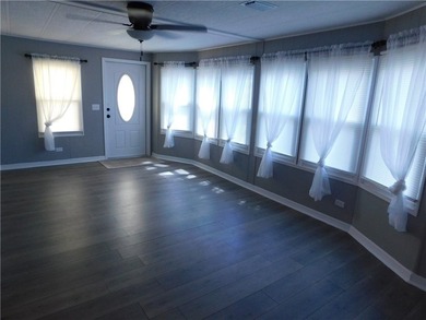 Welcome to Barefoot Bay! This home is conveniently located - photo 8