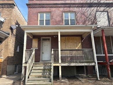 Lake Michigan - Cook County Townhome/Townhouse For Sale in Chicago Illinois