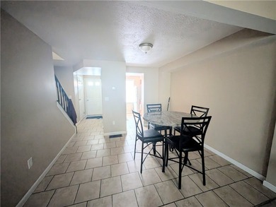 Another Rockin' Rochester Property! Welcome to this - photo 5