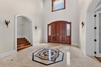 Beyond the gates of Casa Bella, a remarkable lakefront estate - photo 12