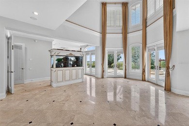 Beyond the gates of Casa Bella, a remarkable lakefront estate - photo 15
