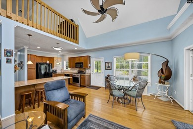 Tucked into a fantastic ski and tubing cove with effortless - photo 18