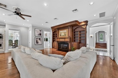 Beyond the gates of Casa Bella, a remarkable lakefront estate - photo 19