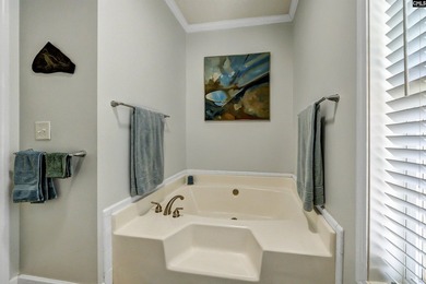 Tucked into a fantastic ski and tubing cove with effortless - photo 41