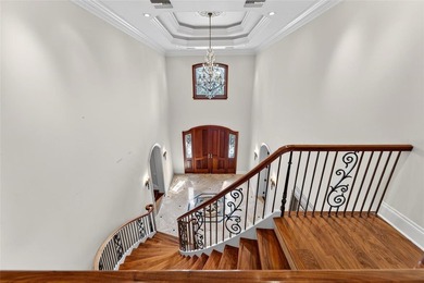 Beyond the gates of Casa Bella, a remarkable lakefront estate - photo 41