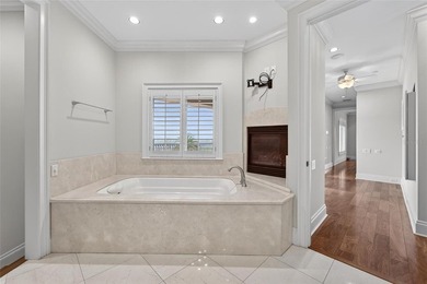 Beyond the gates of Casa Bella, a remarkable lakefront estate - photo 57