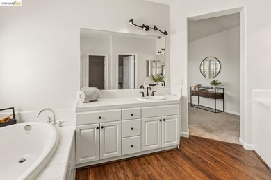 Beautifully updated 3-bedroom, 2.5-bath home in Fairfield's - photo 18