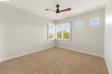 Beautifully updated 3-bedroom, 2.5-bath home in Fairfield's - photo 20