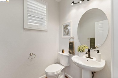 Beautifully updated 3-bedroom, 2.5-bath home in Fairfield's - photo 22