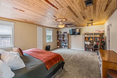 Lake Front Home on Cedar Creek Lake. Great size for all the - photo 25