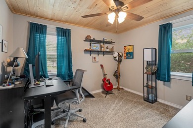 Lake Front Home on Cedar Creek Lake. Great size for all the - photo 31