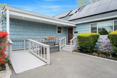 This is the kind of home that gives you options from the moment - photo 3