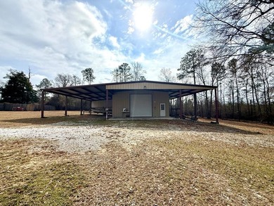 This gorgeous 5 bedroom, 3.5 bath home with a bonus room offers - photo 11