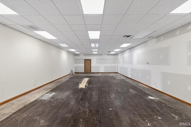 Large Main St building with 2 Store fronts on Main St in Elkhart - photo 11