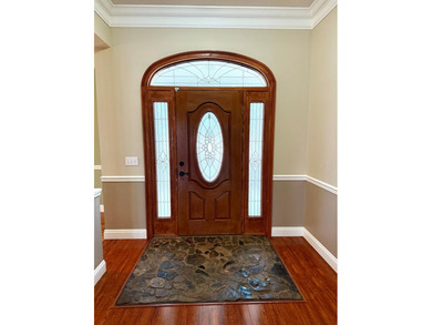 This gorgeous 5 bedroom, 3.5 bath home with a bonus room offers - photo 12