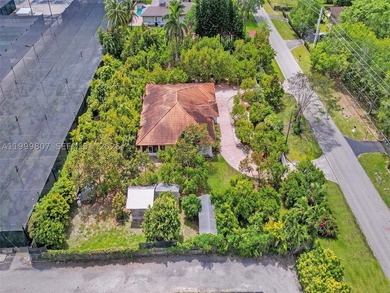 Certified Value & Rural Elegance in the Heart of the Redland Buy - photo 12