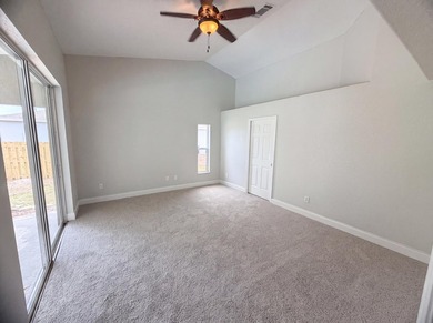 Step into 711 SE Celtic Ave, recently refreshed with fresh - photo 14