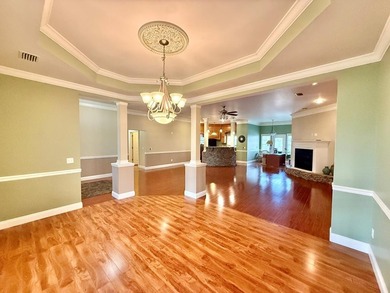 This gorgeous 5 bedroom, 3.5 bath home with a bonus room offers - photo 16