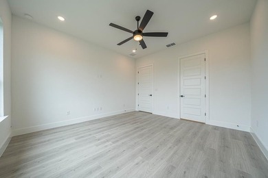 ASK ABOUT OUR SPECIAL INCENTIVES FOR CLOSING COSTS, CABINET - photo 18
