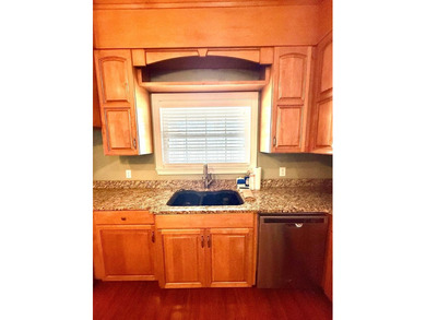 This gorgeous 5 bedroom, 3.5 bath home with a bonus room offers - photo 22