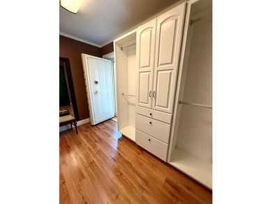 This gorgeous 5 bedroom, 3.5 bath home with a bonus room offers - photo 34