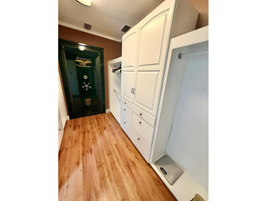 This gorgeous 5 bedroom, 3.5 bath home with a bonus room offers - photo 35
