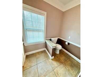 This gorgeous 5 bedroom, 3.5 bath home with a bonus room offers - photo 37