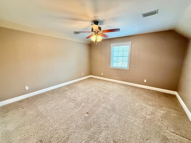 This gorgeous 5 bedroom, 3.5 bath home with a bonus room offers - photo 43