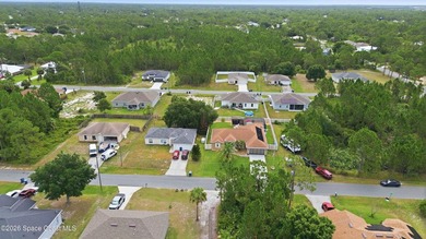 Welcome to this beautifully maintained spacious home that - photo 48
