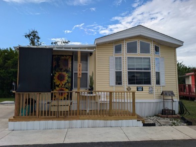 South Branch Manatee River  Home For Sale in Ruskin Florida