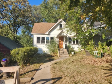Lake Home Sale Pending in Wonder Lake, Illinois