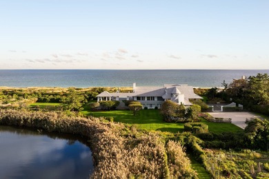 Positioned on one of the most coveted oceanfront lanes in - photo 2
