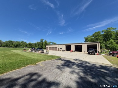 Exceptional opportunity to own a private country estate - photo 15