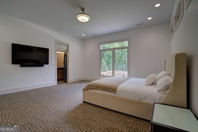 Welcome to your own private paradise! Tucked away on 25 - photo 15