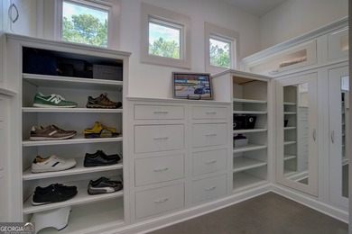 Welcome to your own private paradise! Tucked away on 25 - photo 22