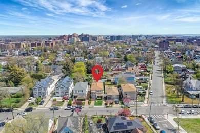 Exceptional Legal 2-Family Home in Bayswater, Far Rockaway** - photo 31