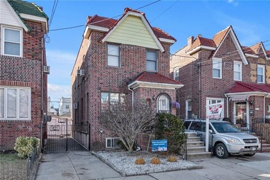 New to the market. Welcome to this beautiful tree lined block in - photo 3