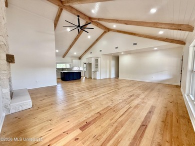 Custom waterfront new construction on 5.5+/- acres! This - photo 13