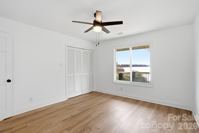 Experience spectacular long-range main channel views of Lake - photo 15