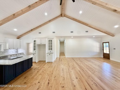 Custom waterfront new construction on 5.5+/- acres! This - photo 25