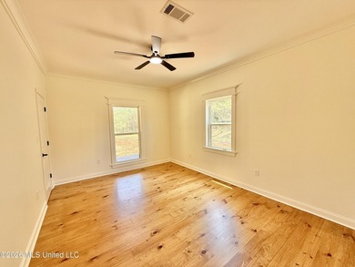 Custom waterfront new construction on 5.5+/- acres! This - photo 37