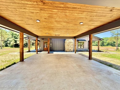 Custom waterfront new construction on 5.5+/- acres! This - photo 43