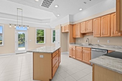 Welcome to this beautifully maintained, move-in-ready home - photo 16