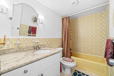 Corner unit with peaceful garden views in the all-age community - photo 17