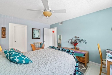 Corner unit with peaceful garden views in the all-age community - photo 18
