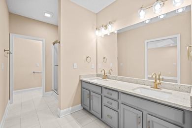 Welcome to this beautifully maintained, move-in-ready home - photo 21