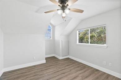 Located on a 1-acre lot in the desirable London ISD, this - photo 23