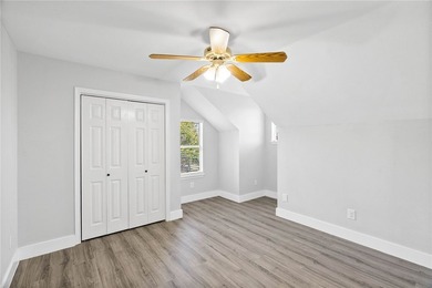 Located on a 1-acre lot in the desirable London ISD, this - photo 25