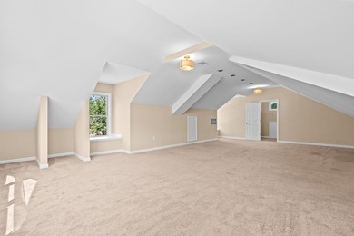 Welcome to this beautifully maintained, move-in-ready home - photo 26