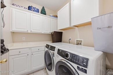 With two Brand New HVAC units for both upstairs and downstairs - photo 27